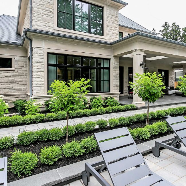 chatsworth luxury homes